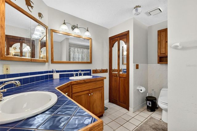 5390 EAST AVENUE, De Leon Springs, FL 32130