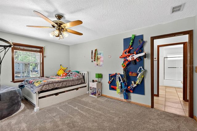 5390 EAST AVENUE, De Leon Springs, FL 32130