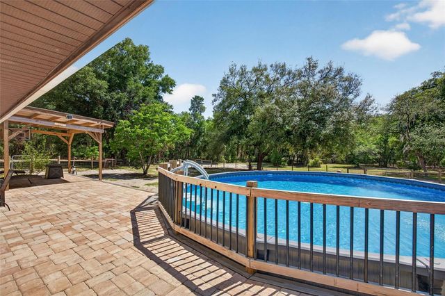 5390 EAST AVENUE, De Leon Springs, FL 32130