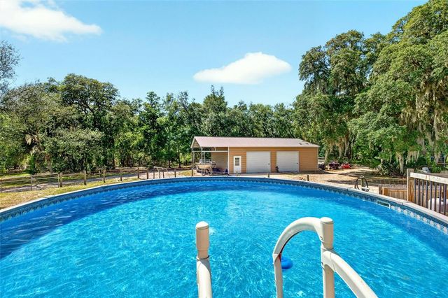 5390 EAST AVENUE, De Leon Springs, FL 32130