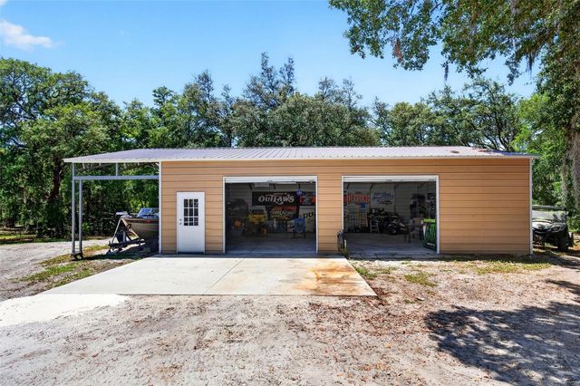 5390 EAST AVENUE, De Leon Springs, FL 32130