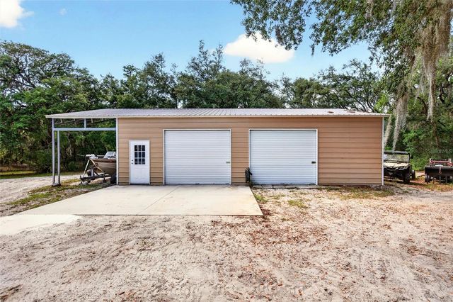 5390 EAST AVENUE, De Leon Springs, FL 32130