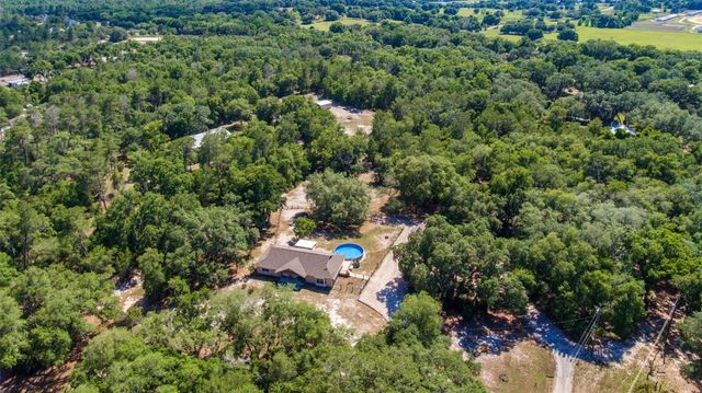 5390 EAST AVENUE, De Leon Springs, FL 32130