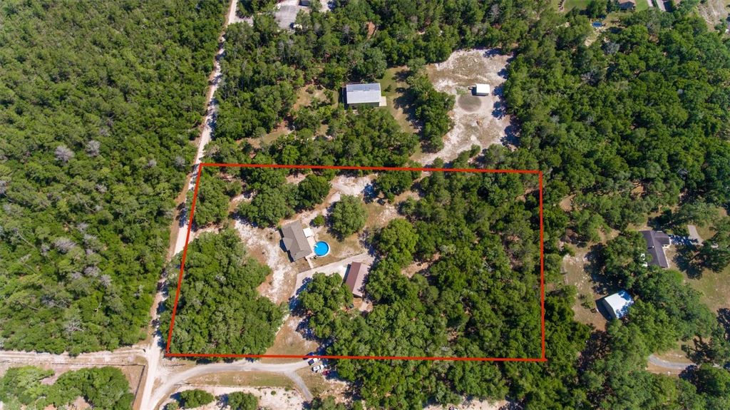 5390 EAST AVENUE, De Leon Springs, FL 32130