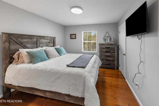 114 Anderson St, Sweetwater, TN 37874