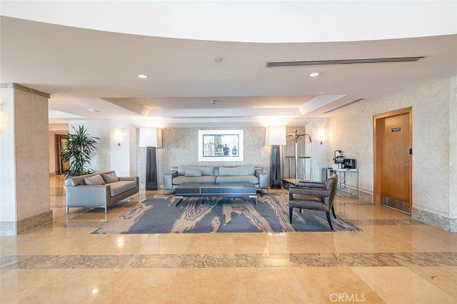 201 Ocean Avenue 602P, Santa Monica, CA 90402