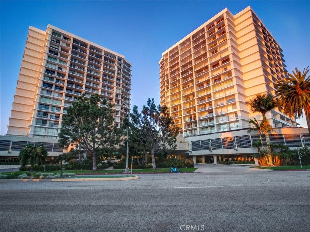 201 Ocean Avenue 602P, Santa Monica, CA 90402