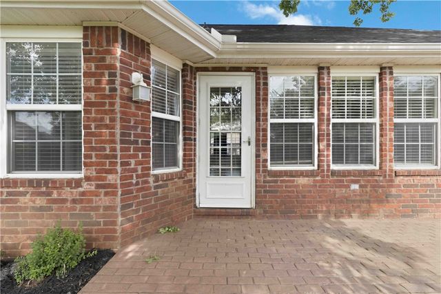 3813 SW Mason Road, Bentonville, AR 72713