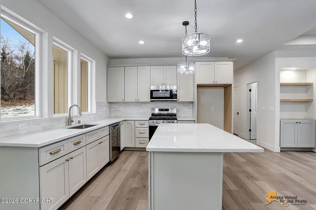14337 W Peak Circle, Big Lake, AK 99652