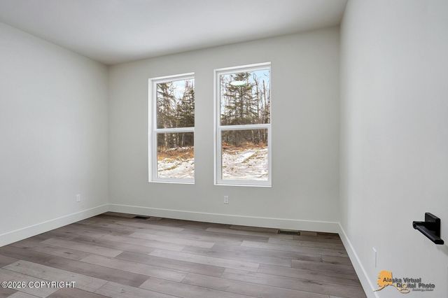 14337 W Peak Circle, Big Lake, AK 99652