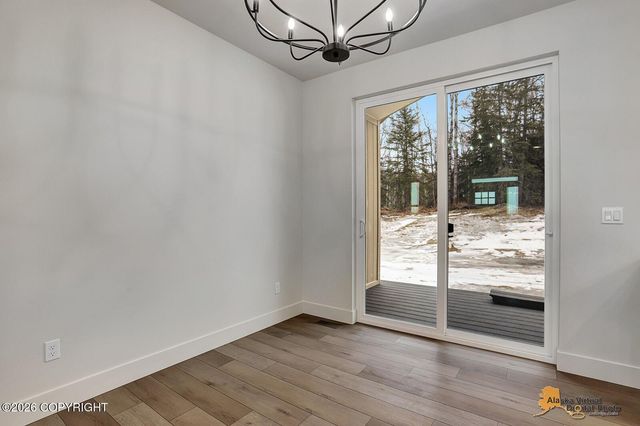 14337 W Peak Circle, Big Lake, AK 99652