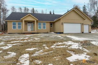 14337 W Peak Circle, Big Lake, AK 99652