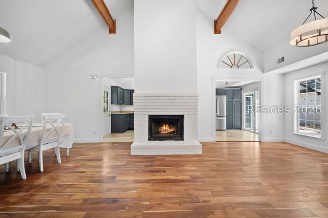 7 Windy Lake Ct, Bluffton, SC 29910