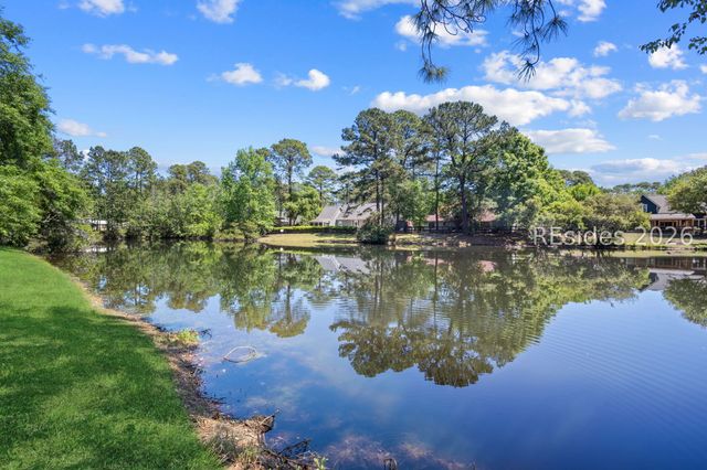 7 Windy Lake Ct, Bluffton, SC 29910