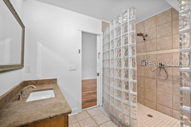 7 Windy Lake Ct, Bluffton, SC 29910
