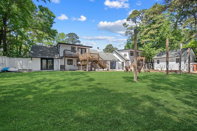 7 Windy Lake Ct, Bluffton, SC 29910