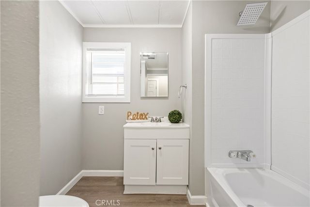 826 E Route 66 12, Glendora, CA 91740