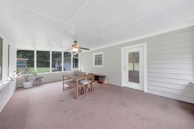 120 Creekwood Lane, Fayetteville, GA 30214