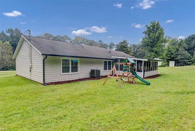 120 Creekwood Lane, Fayetteville, GA 30214