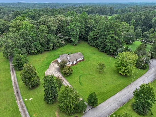 120 Creekwood Lane, Fayetteville, GA 30214