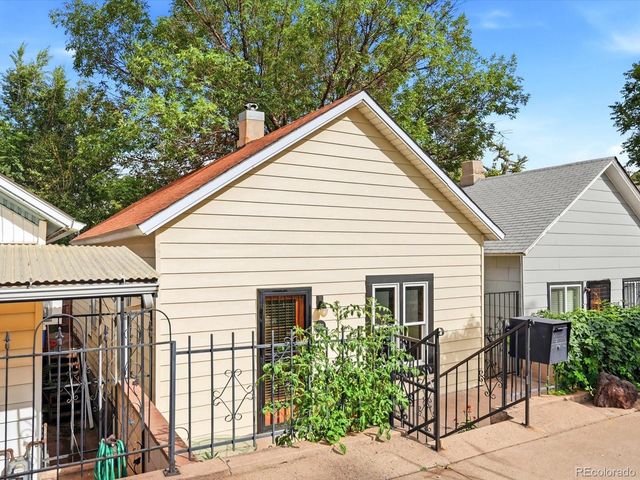 3122 Umatilla Street, Denver, CO 80211