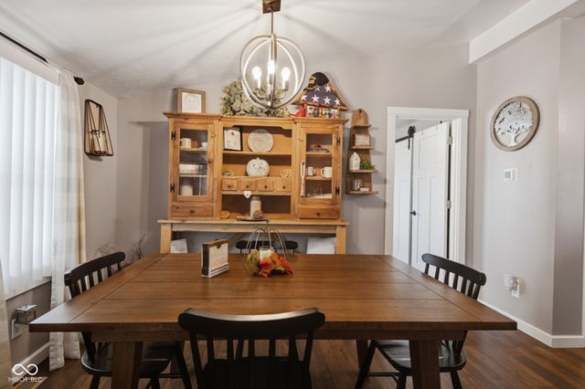 4910 N 200 W, Columbus, IN 47201