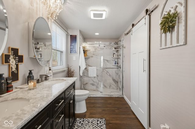 4910 N 200 W, Columbus, IN 47201