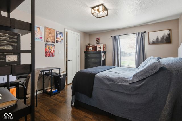 4910 N 200 W, Columbus, IN 47201