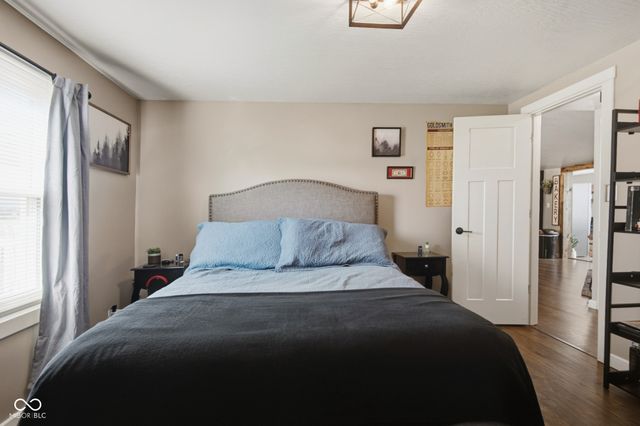 4910 N 200 W, Columbus, IN 47201