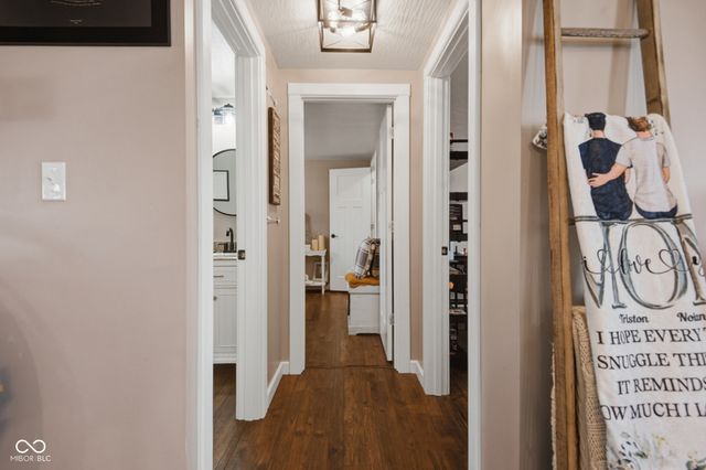 4910 N 200 W, Columbus, IN 47201