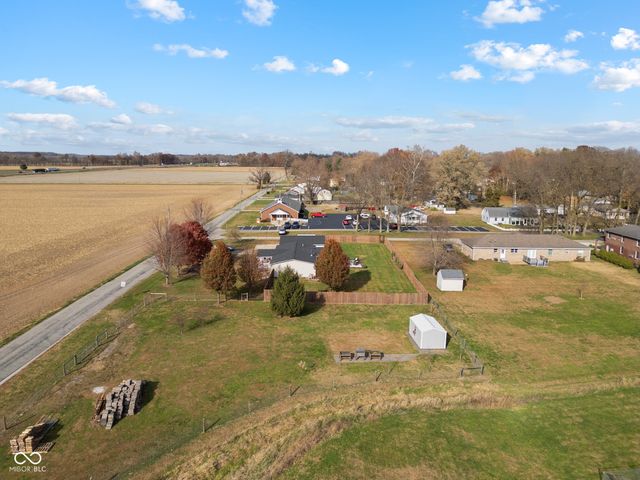 4910 N 200 W, Columbus, IN 47201