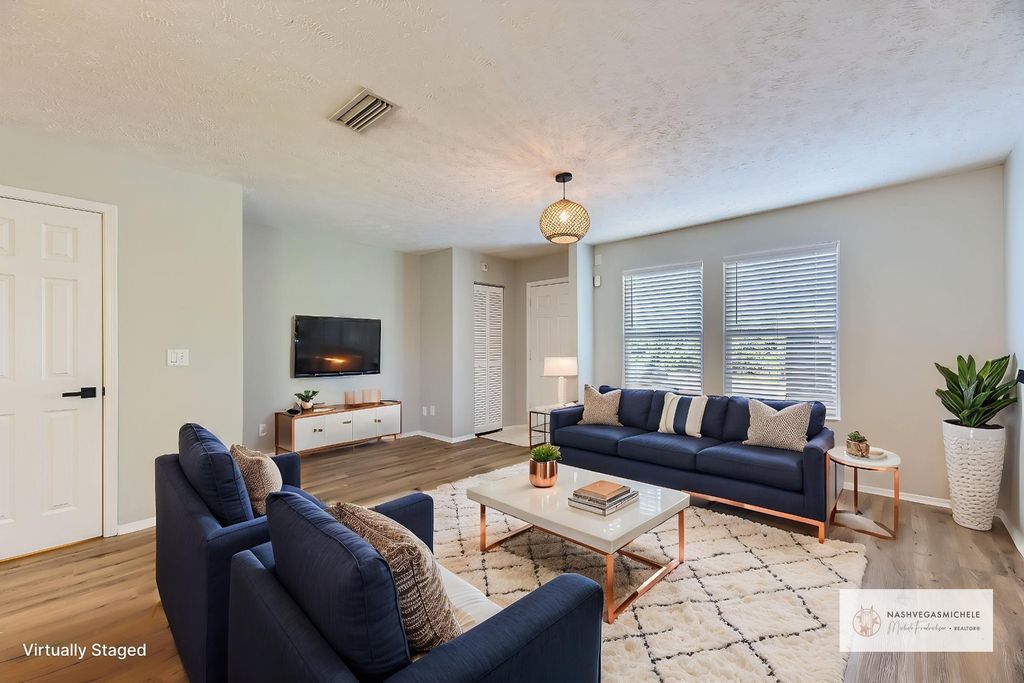 5855 Monroe Xing, Antioch, TN 37013