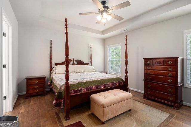 124 WILMINGTON Court, Newnan, GA 30263