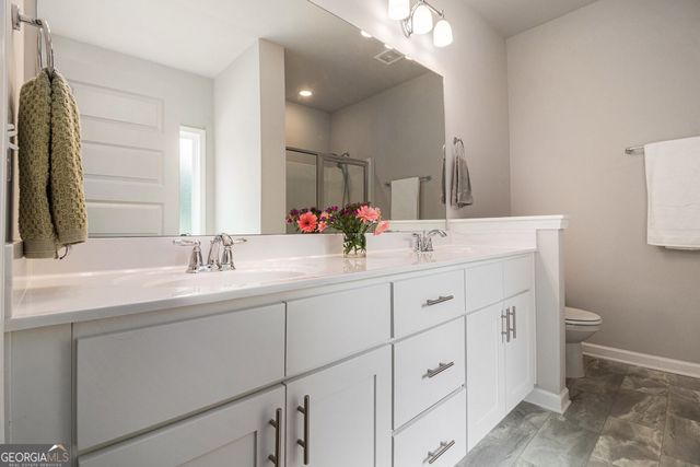 124 WILMINGTON Court, Newnan, GA 30263