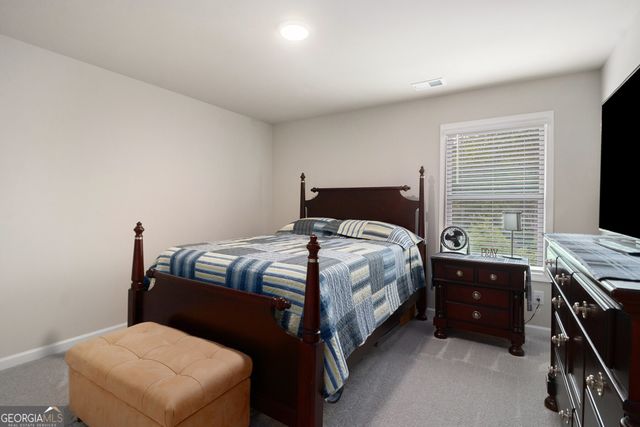 124 WILMINGTON Court, Newnan, GA 30263