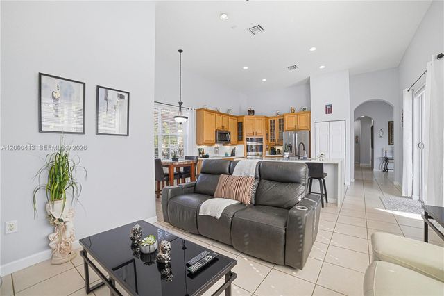 3310 SW 192nd Ave, Miramar, FL 33029