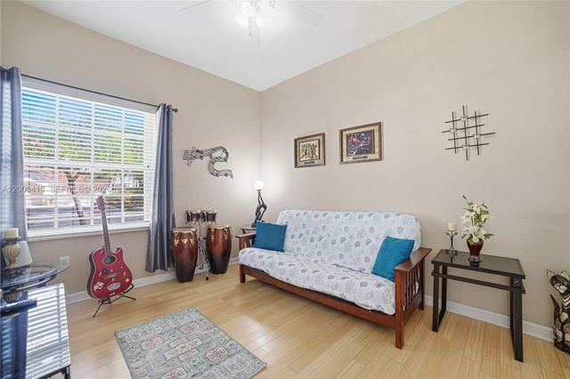 3310 SW 192nd Ave, Miramar, FL 33029