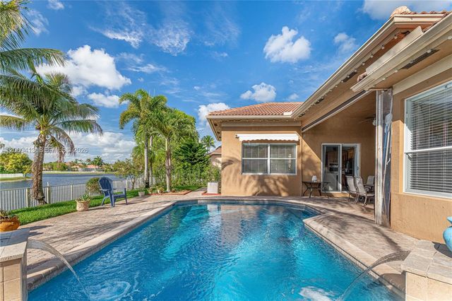 3310 SW 192nd Ave, Miramar, FL 33029