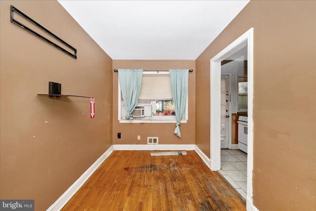 1316 DEXTER TER SE, Washington, DC 20020