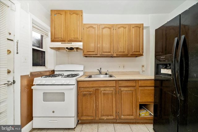 1316 DEXTER TER SE, Washington, DC 20020