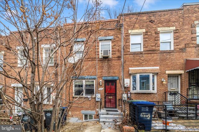 1316 DEXTER TER SE, Washington, DC 20020