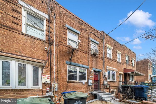 1316 DEXTER TER SE, Washington, DC 20020