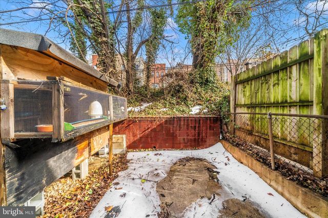 1316 DEXTER TER SE, Washington, DC 20020