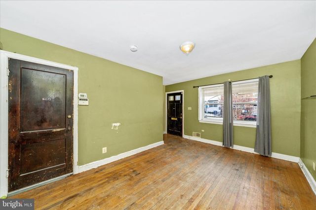 1316 DEXTER TER SE, Washington, DC 20020