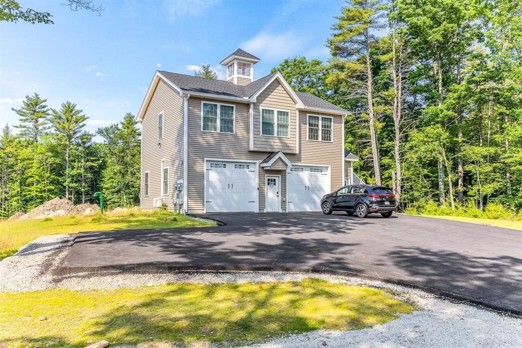 83 KING Road, Chichester, NH 03258
