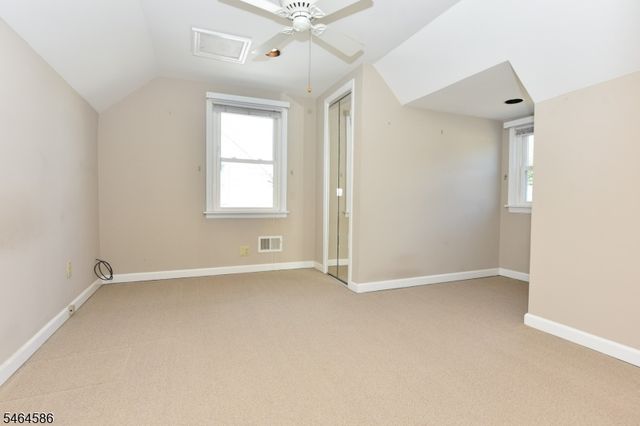 39 Jasper Rd, Fair Lawn Boro, NJ 07410