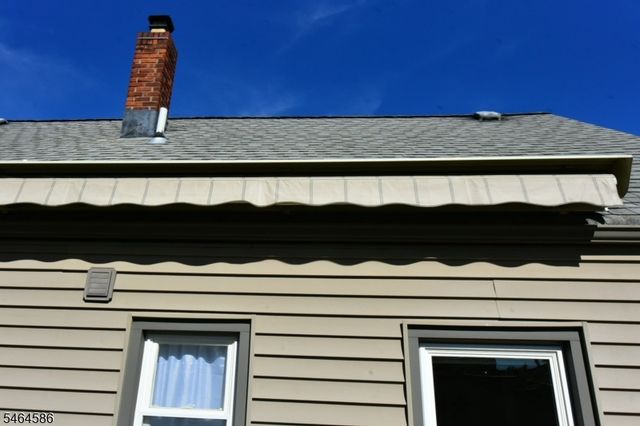 39 Jasper Rd, Fair Lawn Boro, NJ 07410