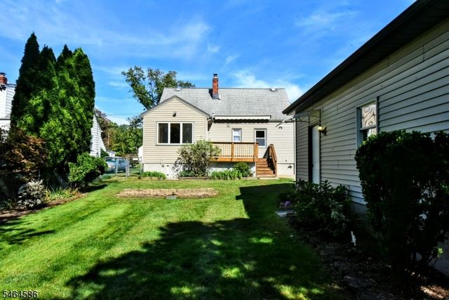 39 Jasper Rd, Fair Lawn Boro, NJ 07410