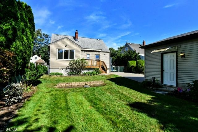 39 Jasper Rd, Fair Lawn Boro, NJ 07410