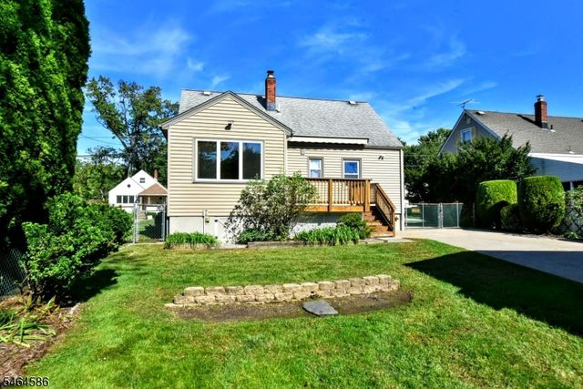 39 Jasper Rd, Fair Lawn Boro, NJ 07410